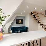 Szafir Apartmán *